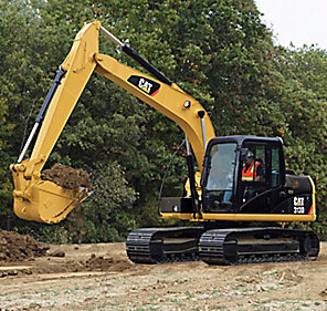 卡特彼勒313D 系列 2液壓挖掘機(jī)與久保田KX185-3超小回轉(zhuǎn)小型挖掘機(jī)對(duì)比評(píng)測